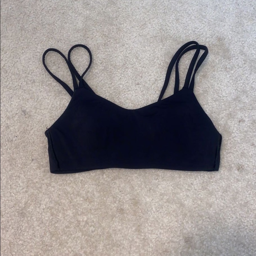 Lululemon like a cloud bra